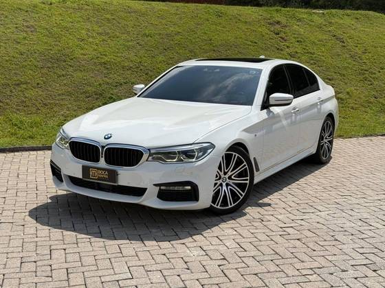 BMW 540i 3.0 24V TURBO GASOLINA M SPORT AUTOMÁTICO BMW 540i 3.0 24V TURBO GASOLINA M SPORT AUTOMÁTICO